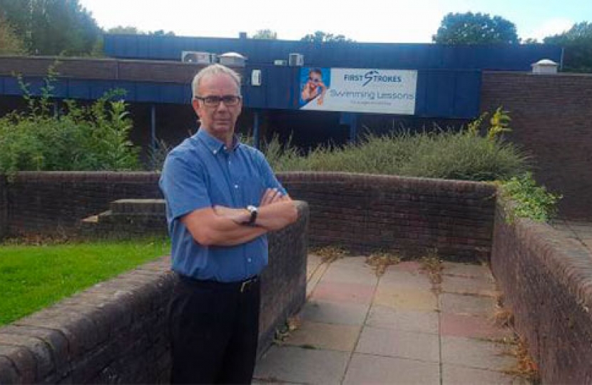 Cllr Phil Turner at Billericay Pool